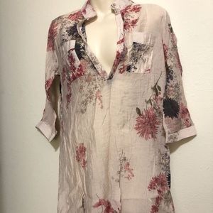 Yi Meng Ge floral top